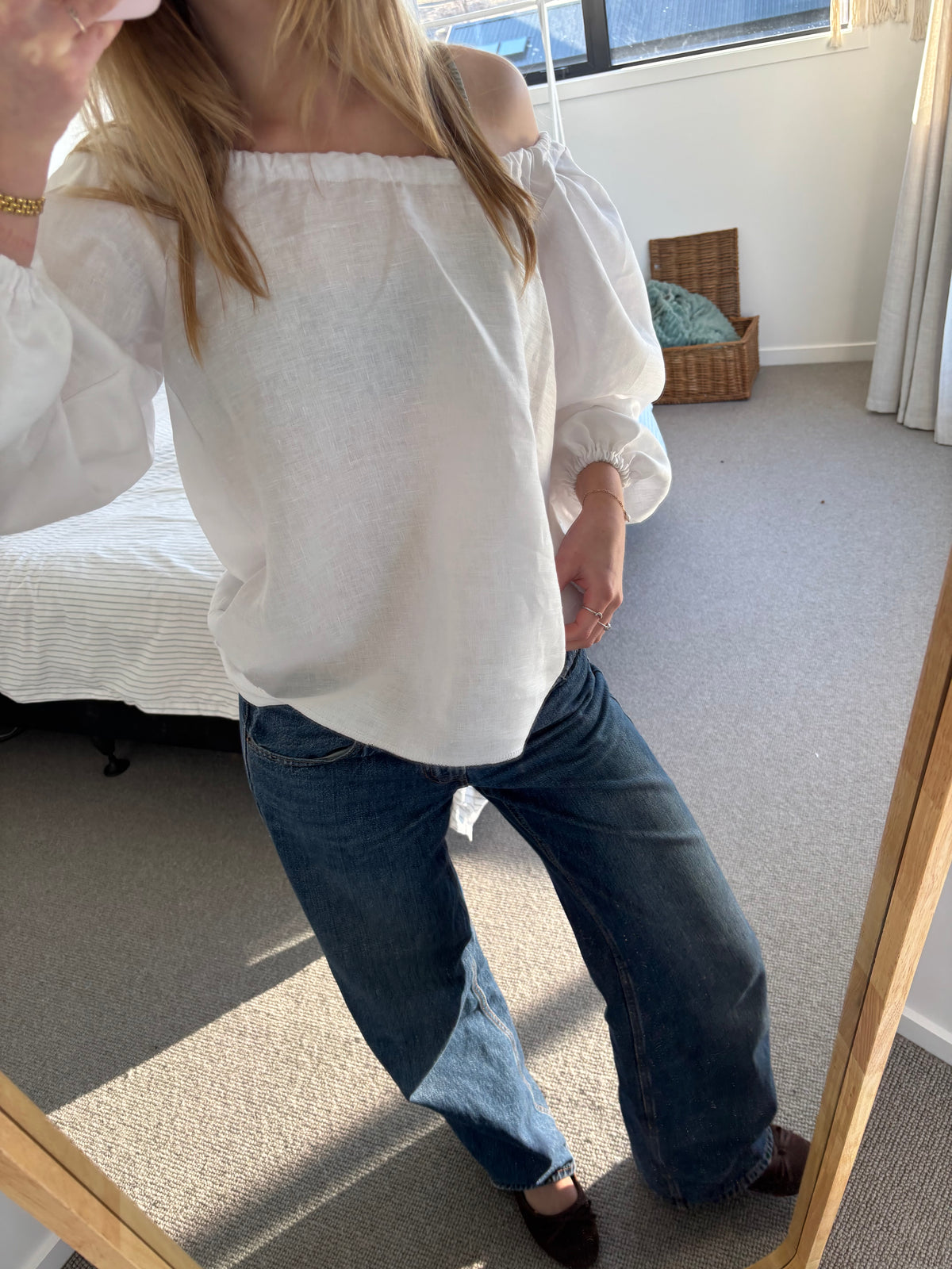 Madeline Full Sleeve Blouse in White Linen